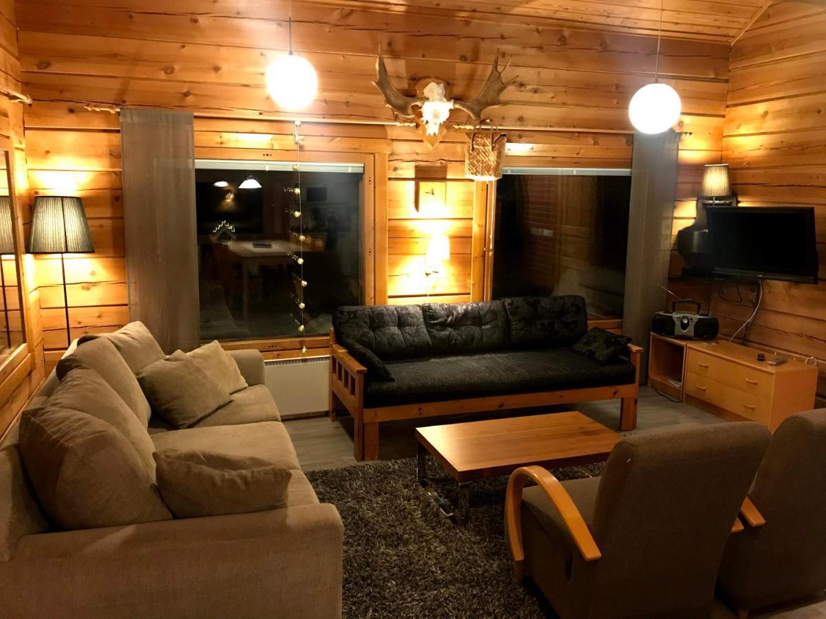 Villa Loma-Laattaja Hyrynsalmi Esterno foto